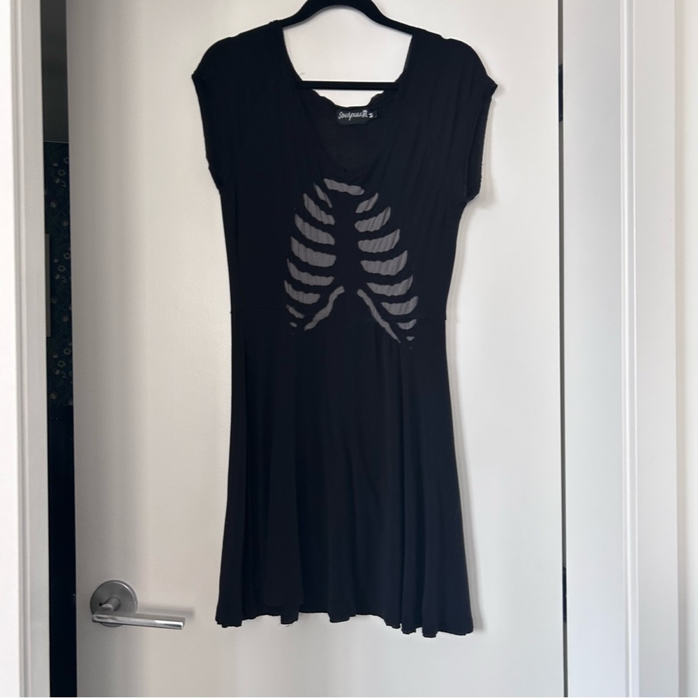 Sourpuss Black Distressed Tee Ribcage Dress Sz M